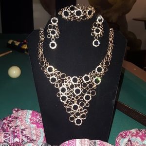 4 pc Necklace set